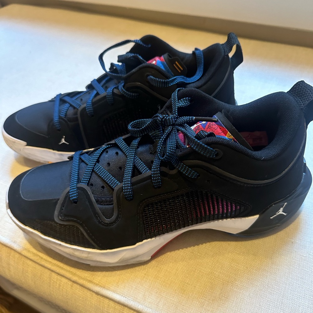 Air Jordans size 10.5